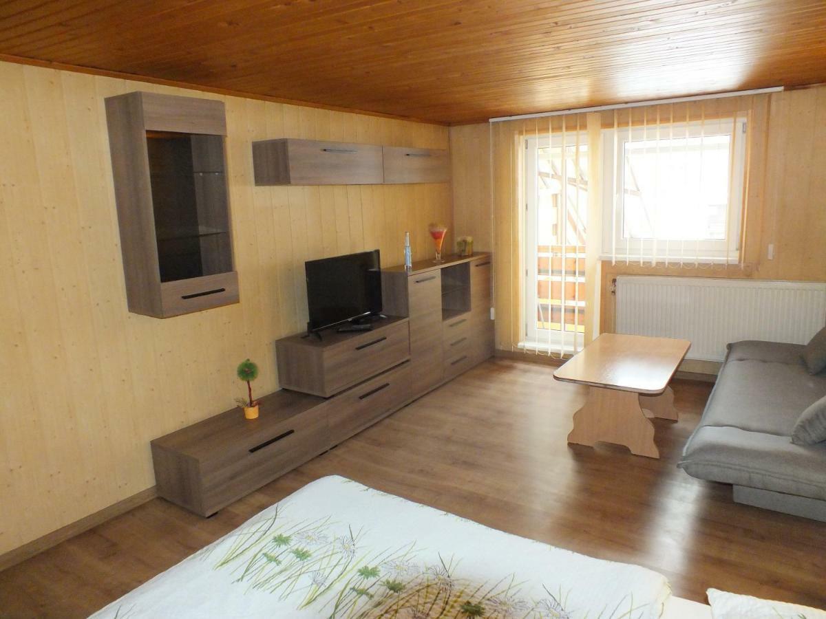 Apartmany Zachar Bešeňová Extérieur photo