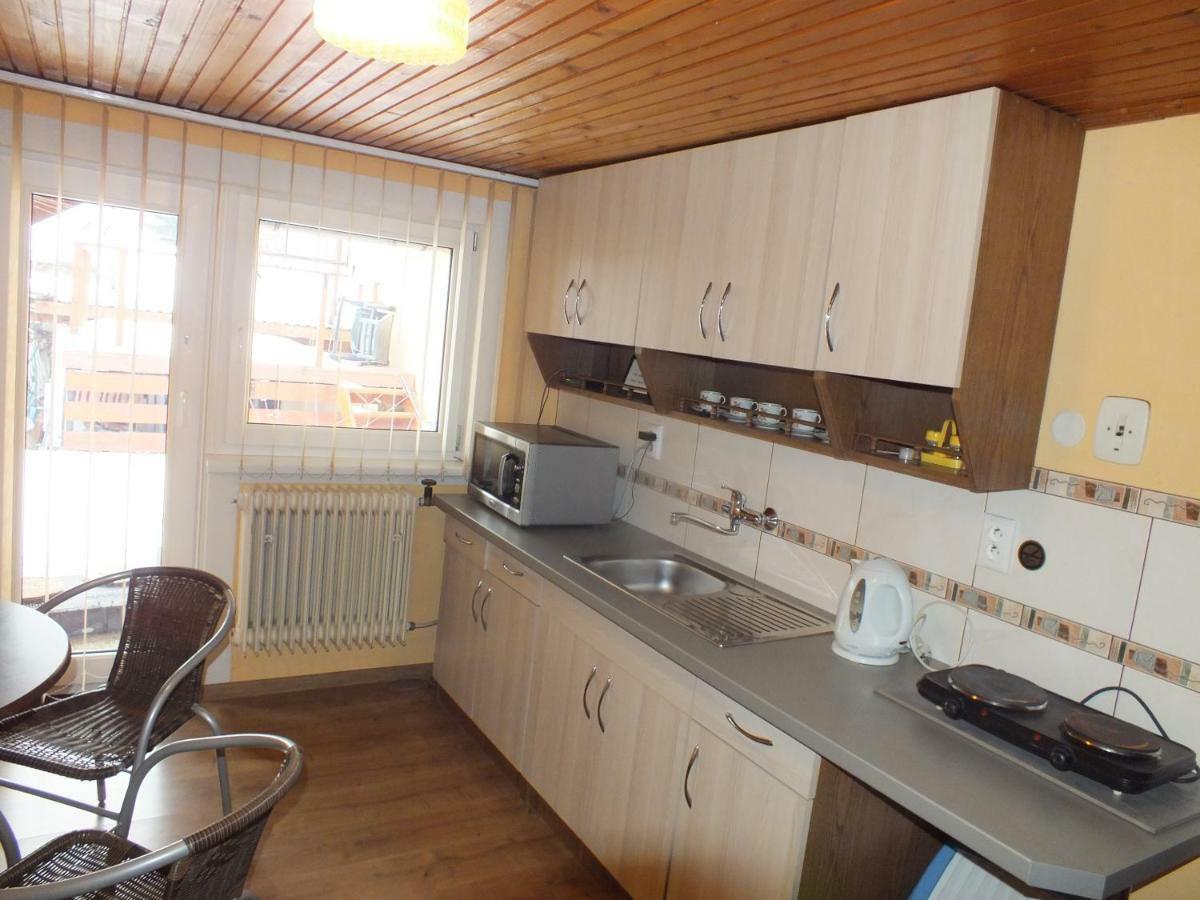 Apartmany Zachar Bešeňová Extérieur photo